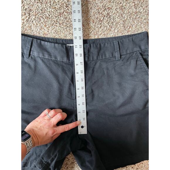 LOFT Monroe Black Chino Shorts, Size 14, 6" Inseam, Cotton Twill - Picture 8 of 10